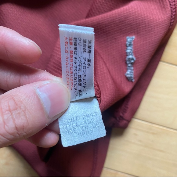 Patagonia Vintage Maroon Athleisure Tee - Picture 8 of 10